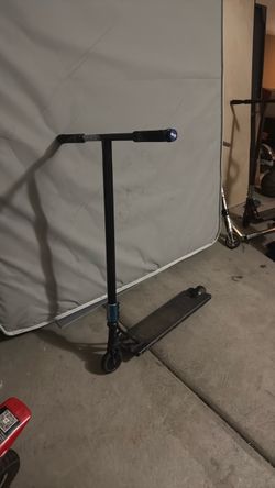 Custom Superlight Pro scooter