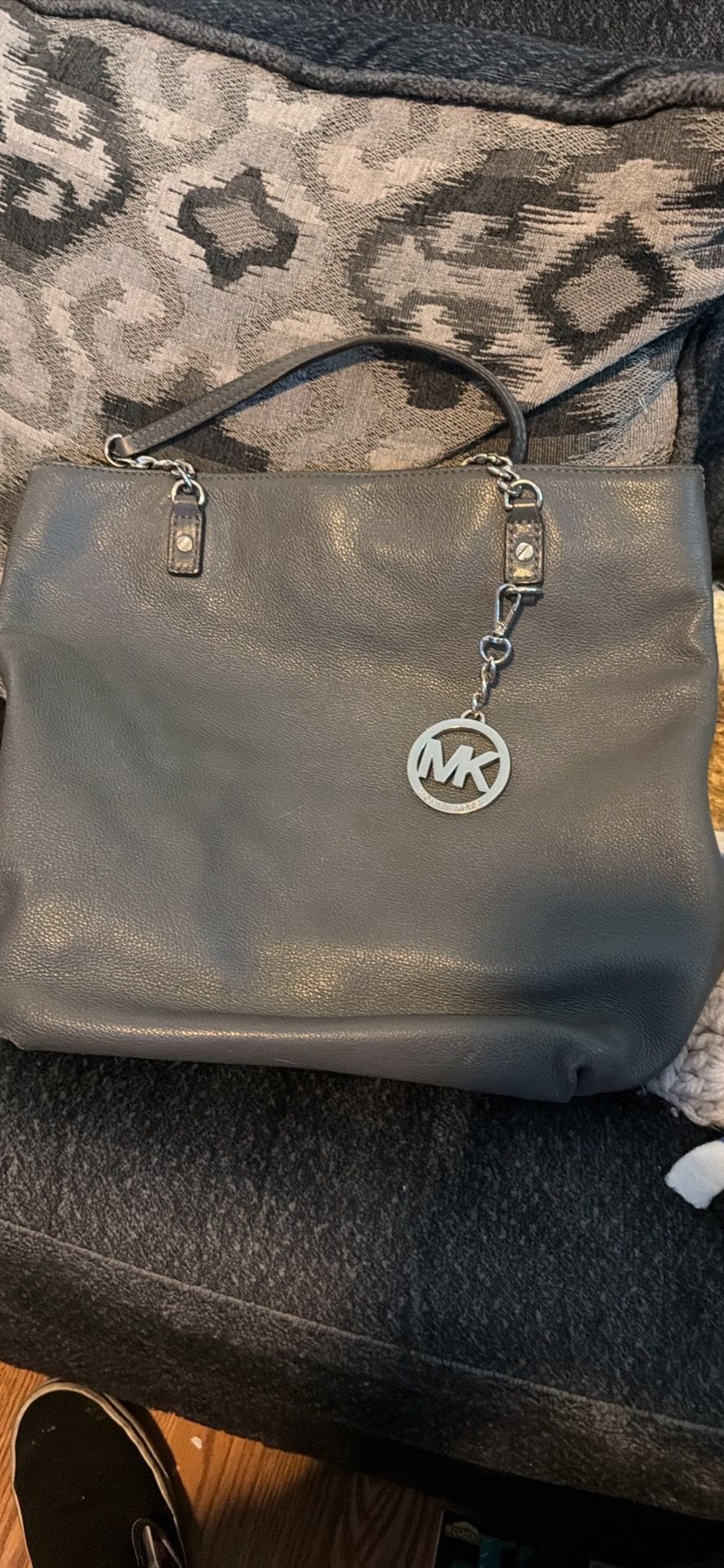Micheal Kors shoulder bag
