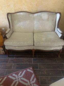 Couch / Chair