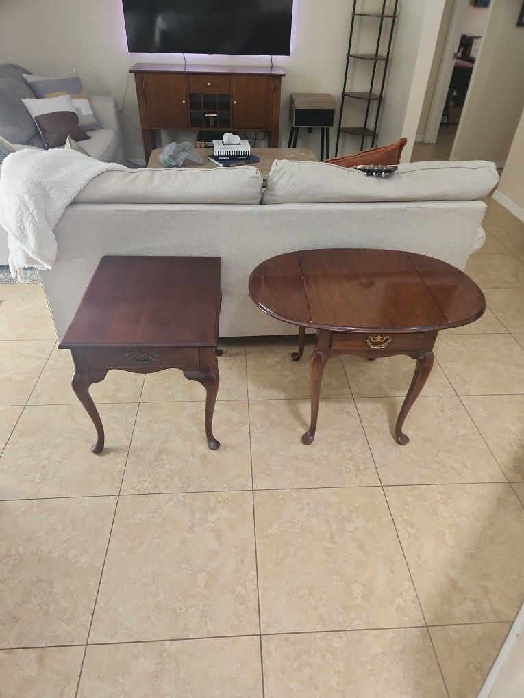 Wooden Coffee Table end Tables