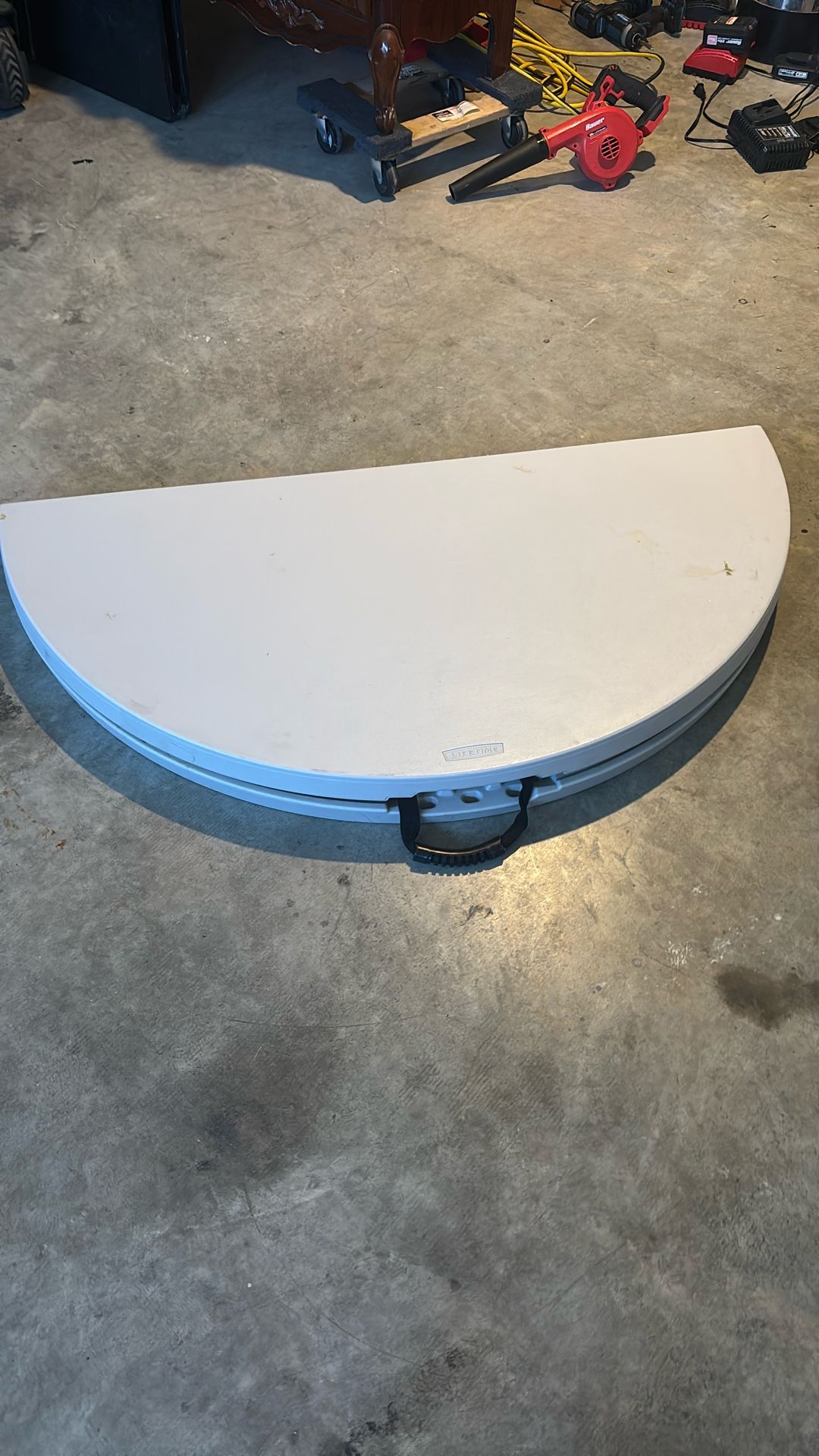 Lifetime Folding Table