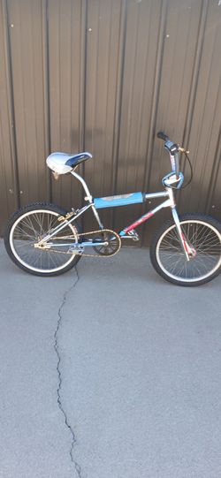 1985 600c redline