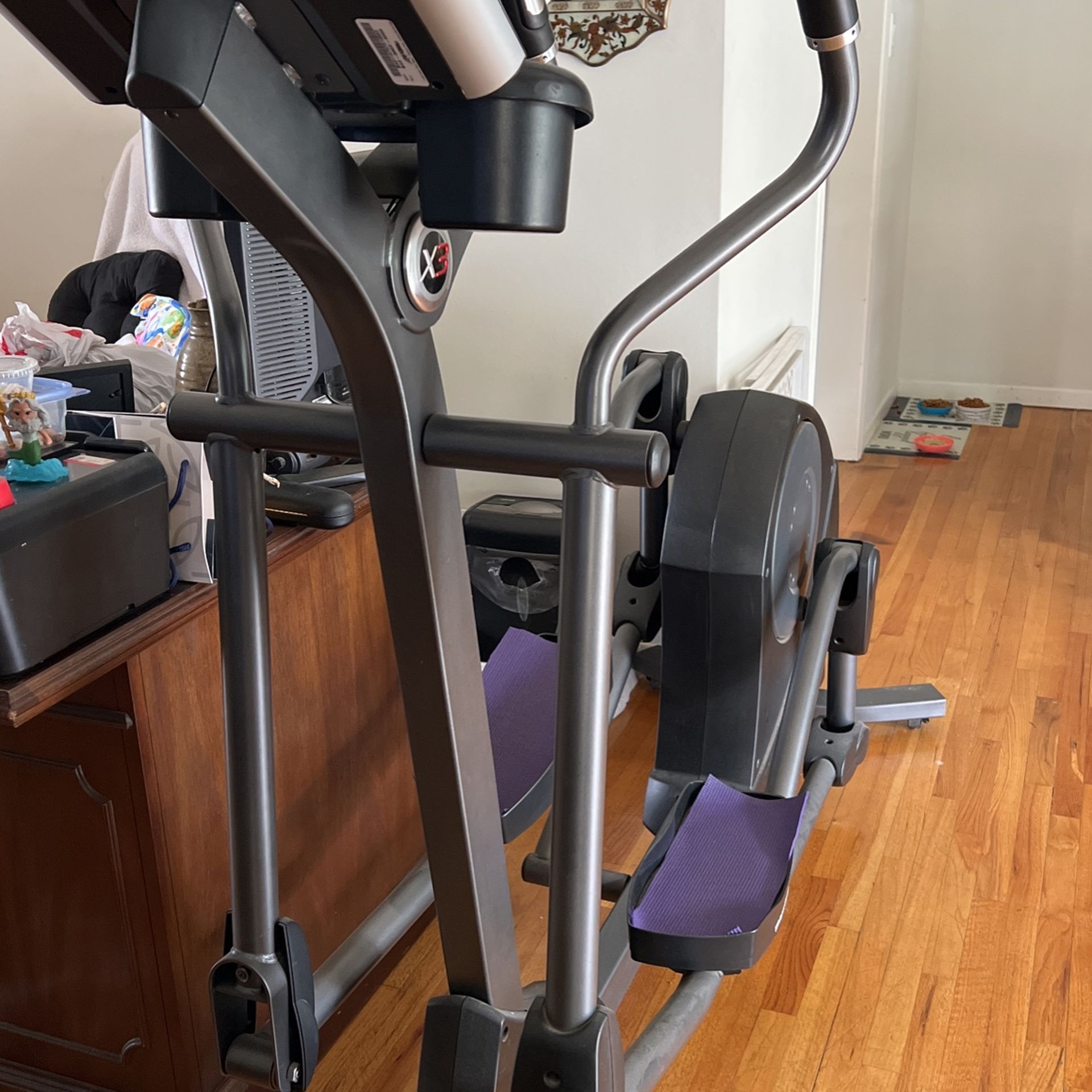 Elliptical LifeFitness X3 for Sale in Los Angeles, CA OfferUp