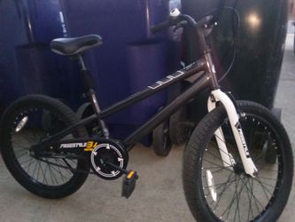 Royal Baby Freestyle 20" BMX