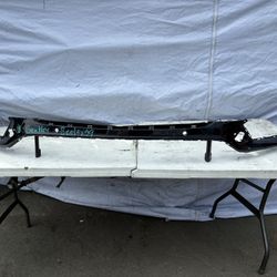 2018 Bentley Bentayga Front Bumper