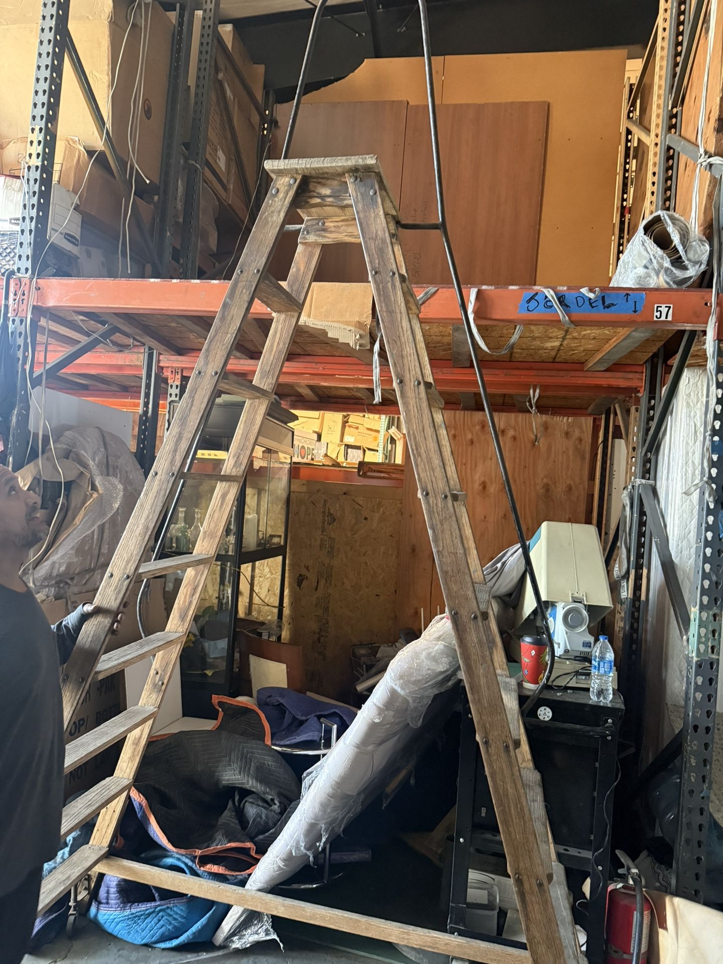 Large 9ft Ladder