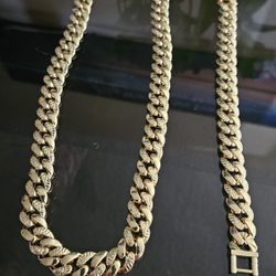 Mens 24 Inch Gold Plated Chain And Bracelet Set 