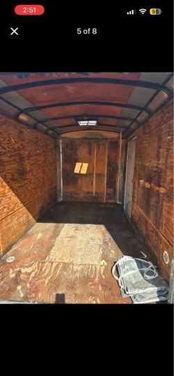 Enclosed trailer 6’x10’