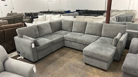 Sectional Sofa - Delivery/Financing Available