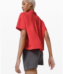 Lululemon Shirt Reg $78 + Tax Size 4