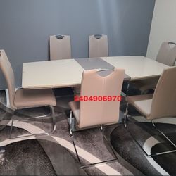 No Credit No Problem Modern Extendable 7 PC Dining Table Set