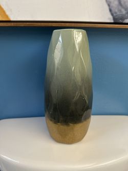 vase