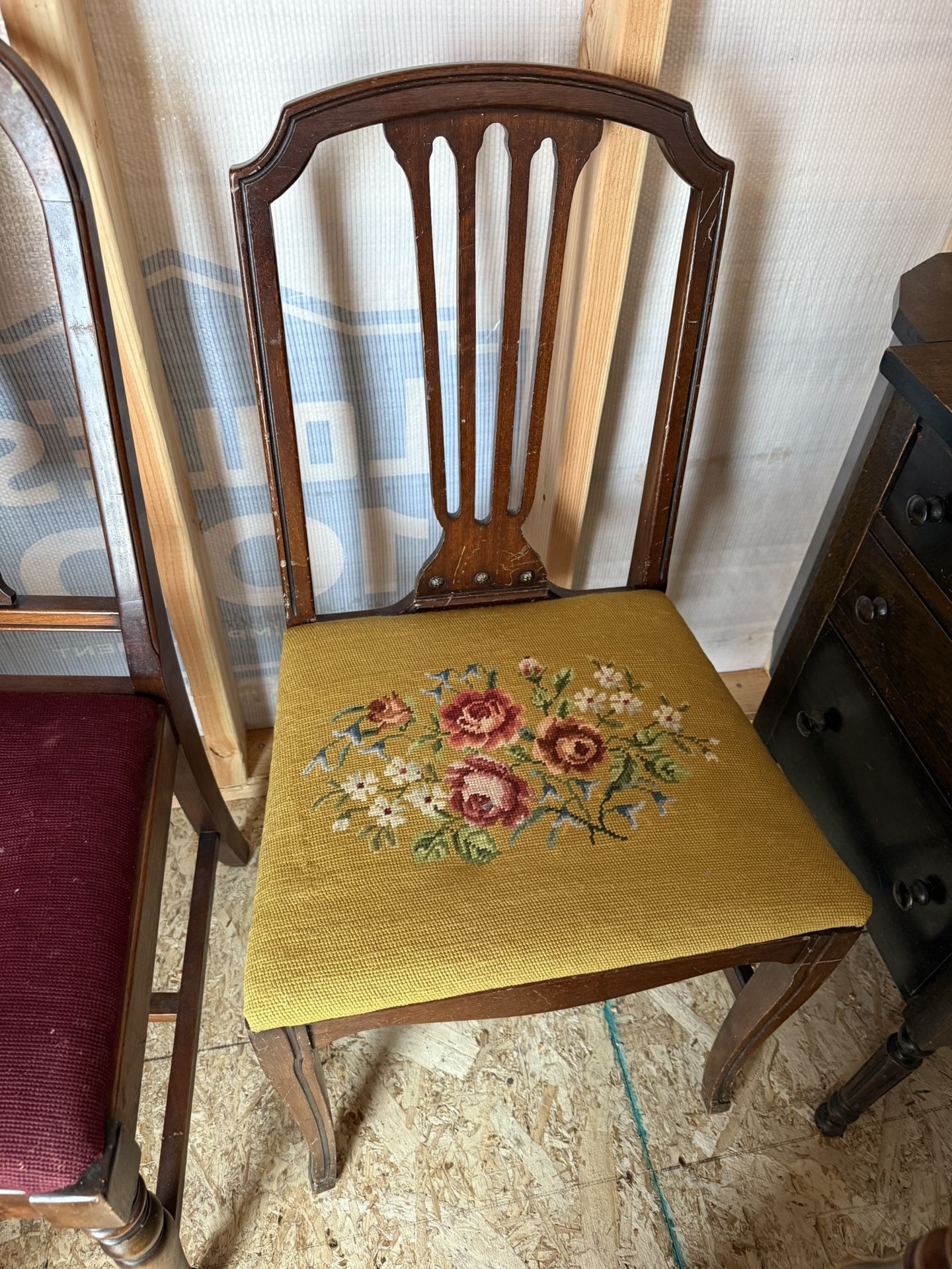 Set Of 2 Antique Chairs