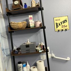 Shelf