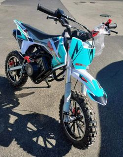 Brand new 60cc dirt bikes