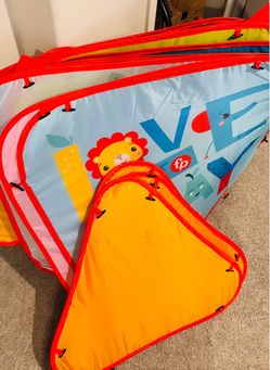 Play tent with tunnel