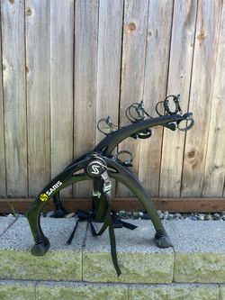 Saris trunk bike rack for 3 bikes