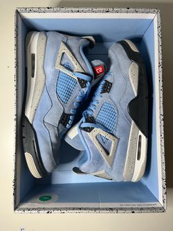 Air Jordan 4 UNC “University Blue”