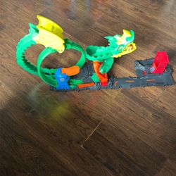 Hot wheels dragon
