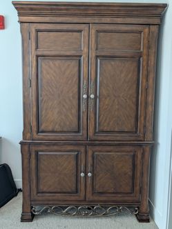 Armoire