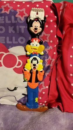 Disney back scratcher