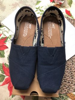 Toms