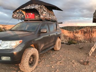 3 Person Rooftop Tent