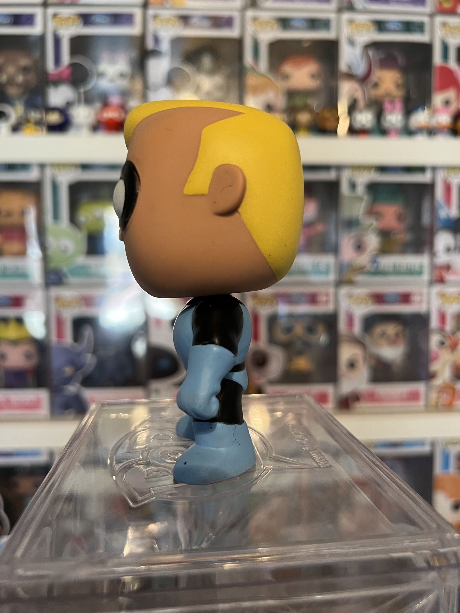 Funko Pop Blue Suit Mr Incredible SDCC No Box