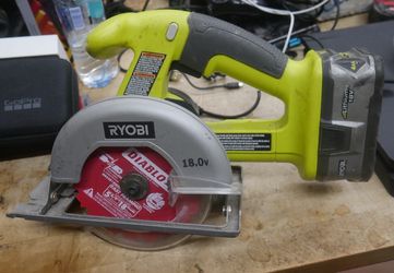 Ryobi Circular Saw P501G 5-1/2" 140MM W P108 BATTERY PRE OWNED F(contact info removed)2