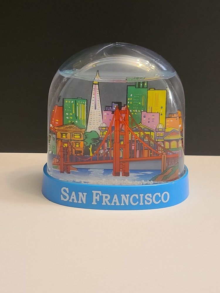 VINTAGE San Francisco, Double-Sided Plastic Snow Globe Souvenir