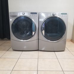 BEAUTIFUL KENMORE WASHER AND ELECTRIC DRYER FREE DELIVERY AND INSTALLATION ALSO A 90 DAYS WARRANTY 