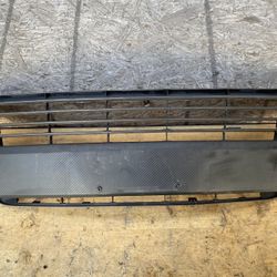 2014,2015,2016,2017 Toyota Corolla Le Lower Radiator Grille 