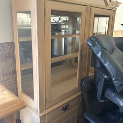 Wood and glass Shelf stand / bookshelf / entertainment center