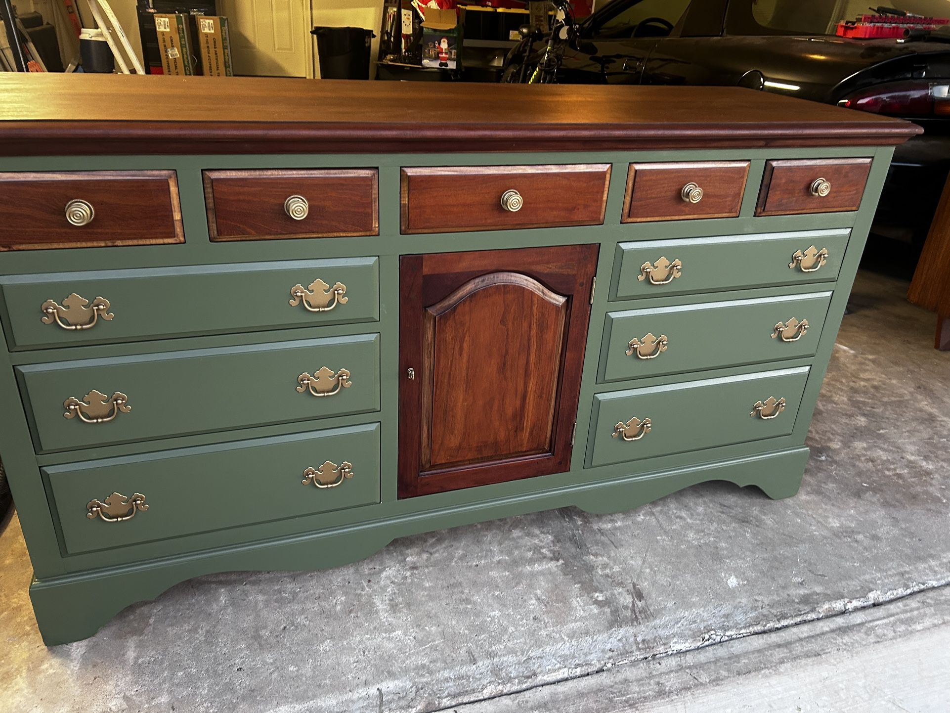 Vintage Dresser & Mirror