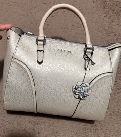 Guess purse