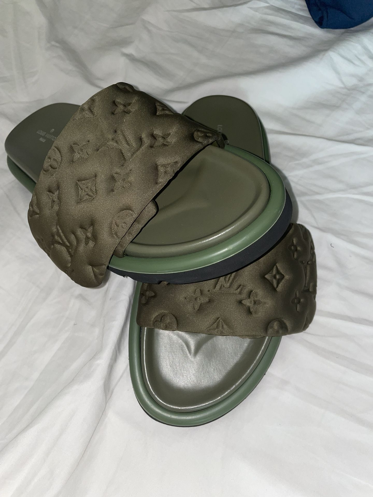 Louis Vuitton Pool Pillow Comfort Mules
