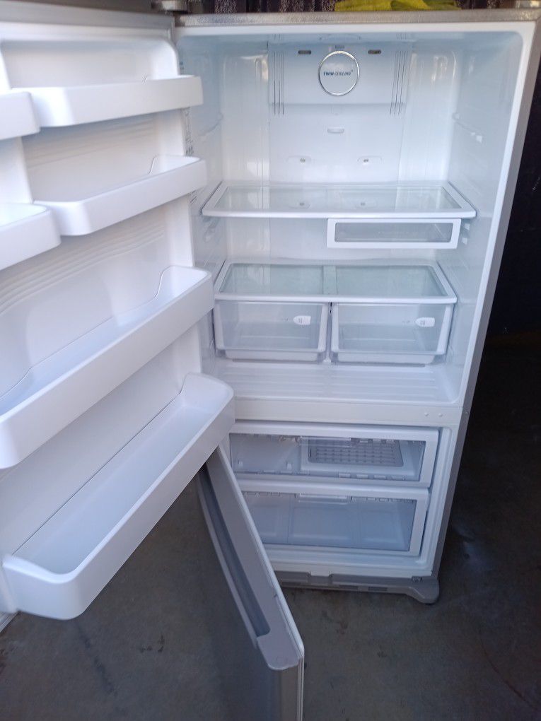 Refrigerator Samsung 33x68