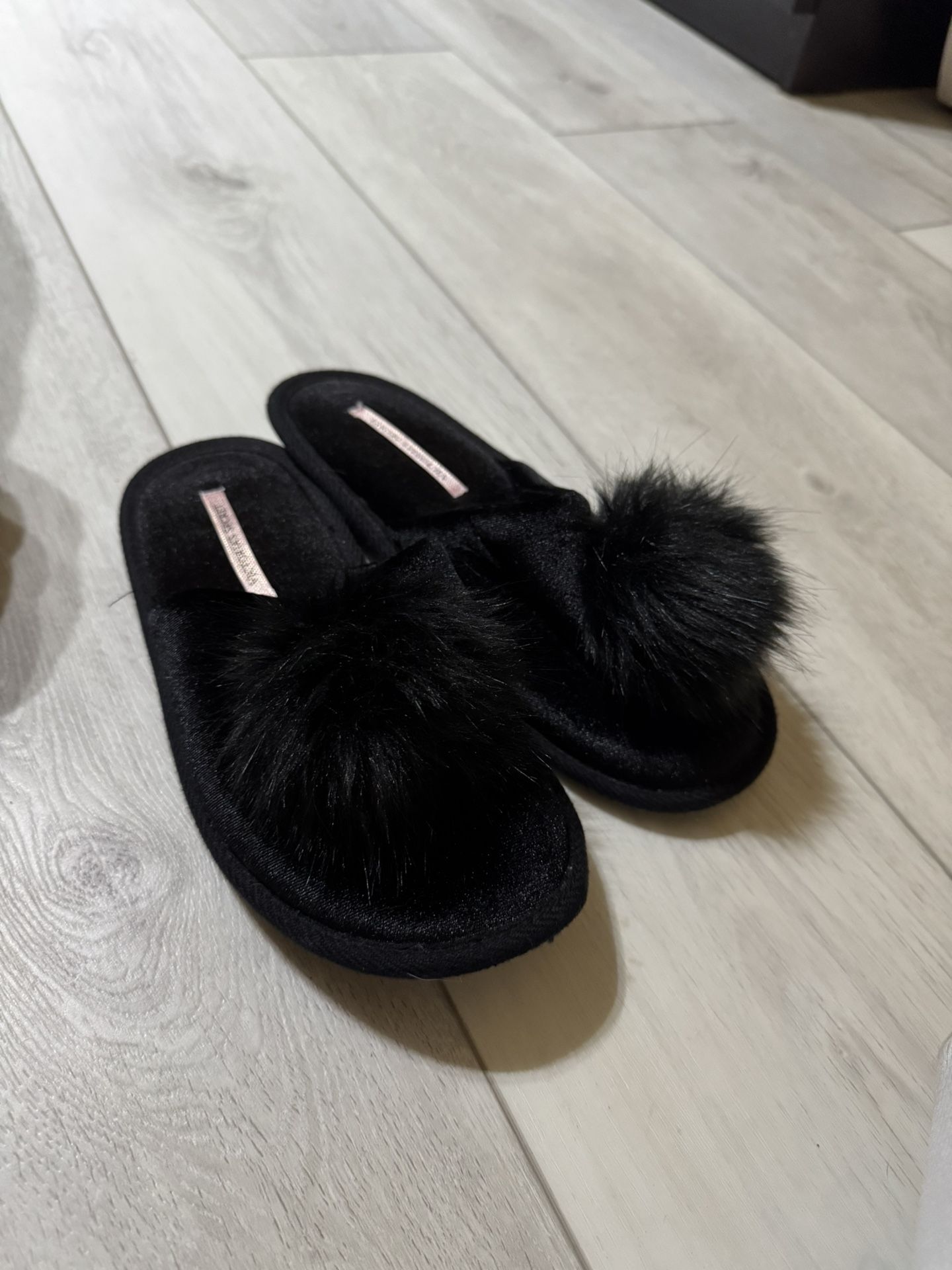 Victoria's Secret Fuzzy Black Pom Pom Velvet Slippers - Sz SMALL