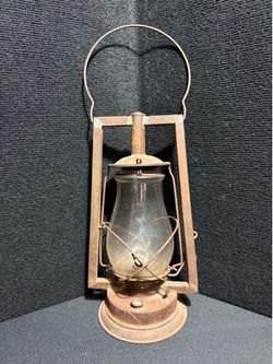Antique Dietz Square Tubular Victor Barn Railroad Lantern