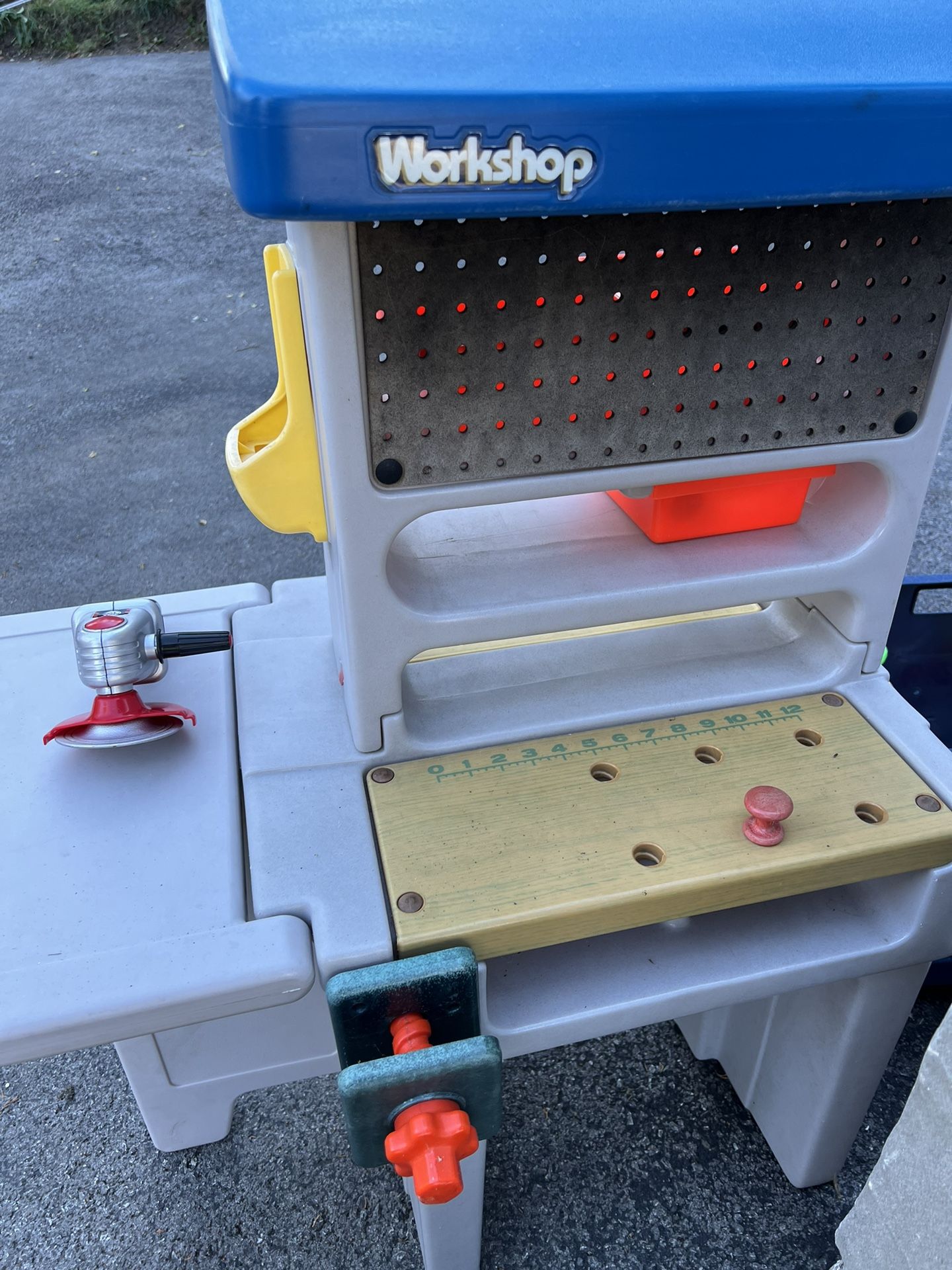 Little Tikes Work Bench