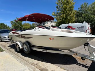 2001 Yamaha SL2000 270HP Dual Motor