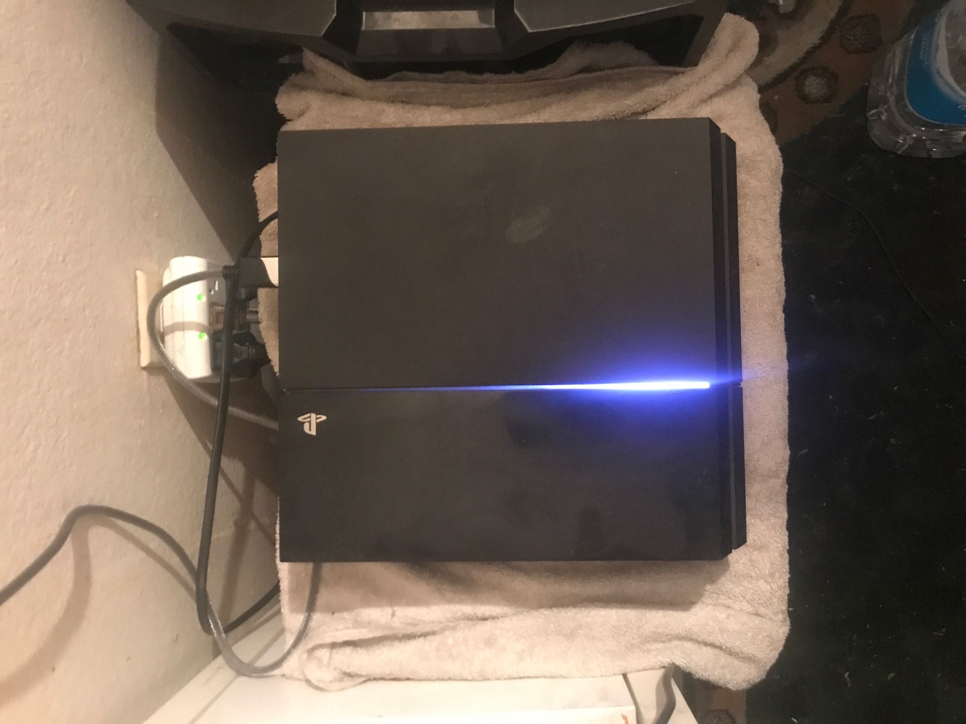 PlayStation 4 1 TB