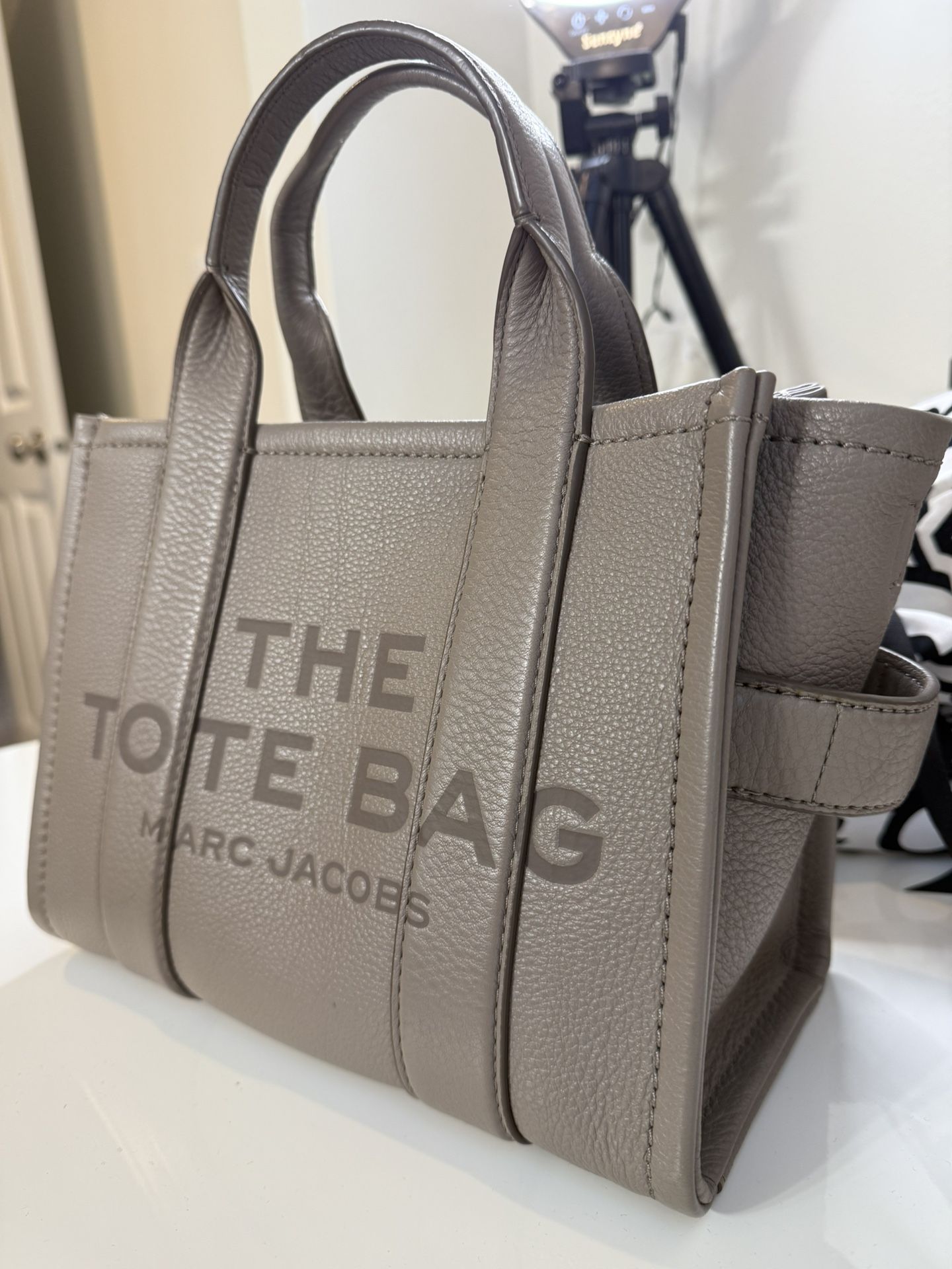 Marc Jacobs The Tote Bag Small