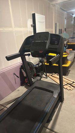 Horizon T101 Treadmill