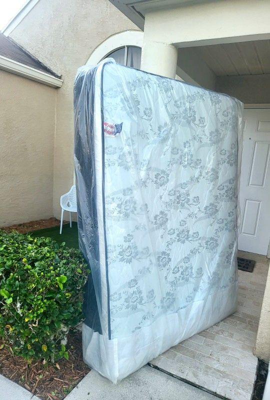 NEW QUEEN PILLOW TOP MATTRESS AND BOX SPRING -- Also Available In All Sizes.