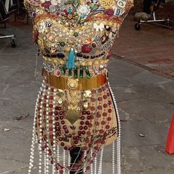 Jewelry Manniquin