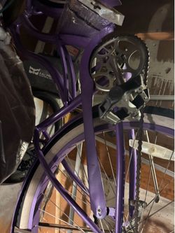 Beach cruiser bike in good condition ready to go
