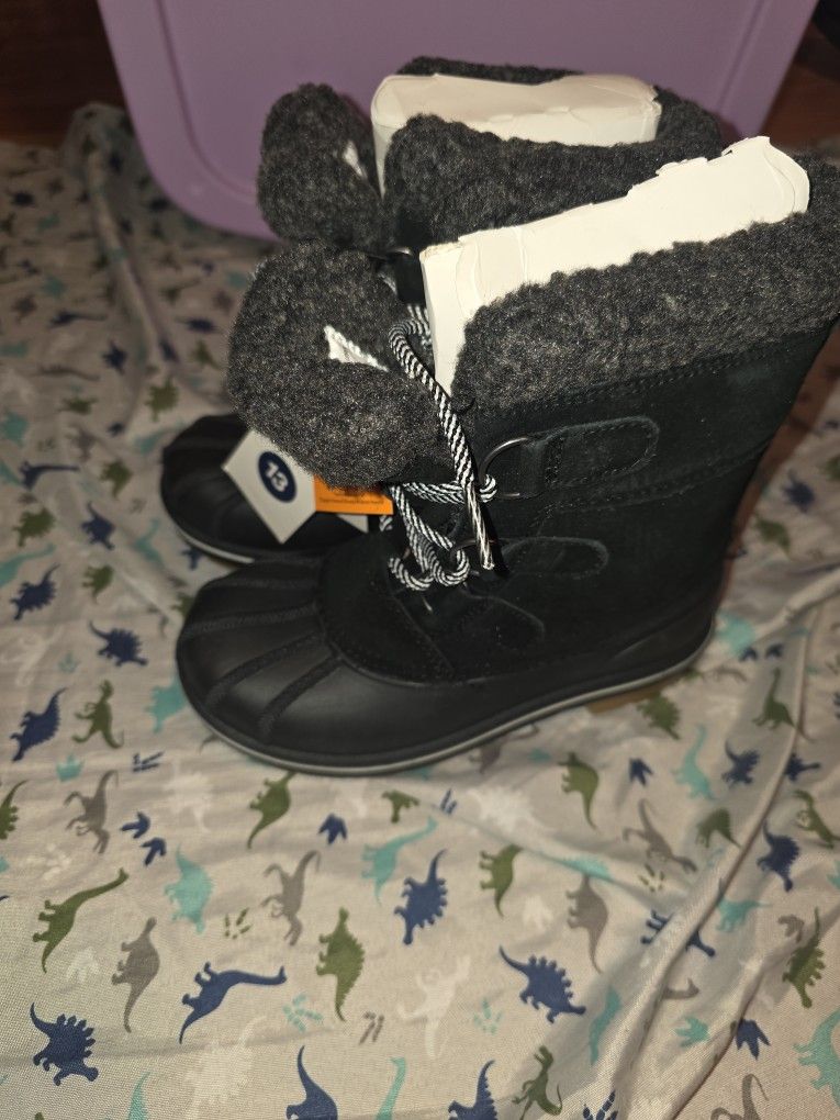 Black Snow Boots