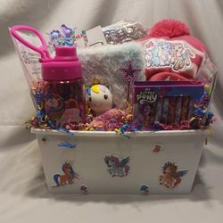 Girls Gift Basket Unicorns And Ponies  Ages 5 And Up