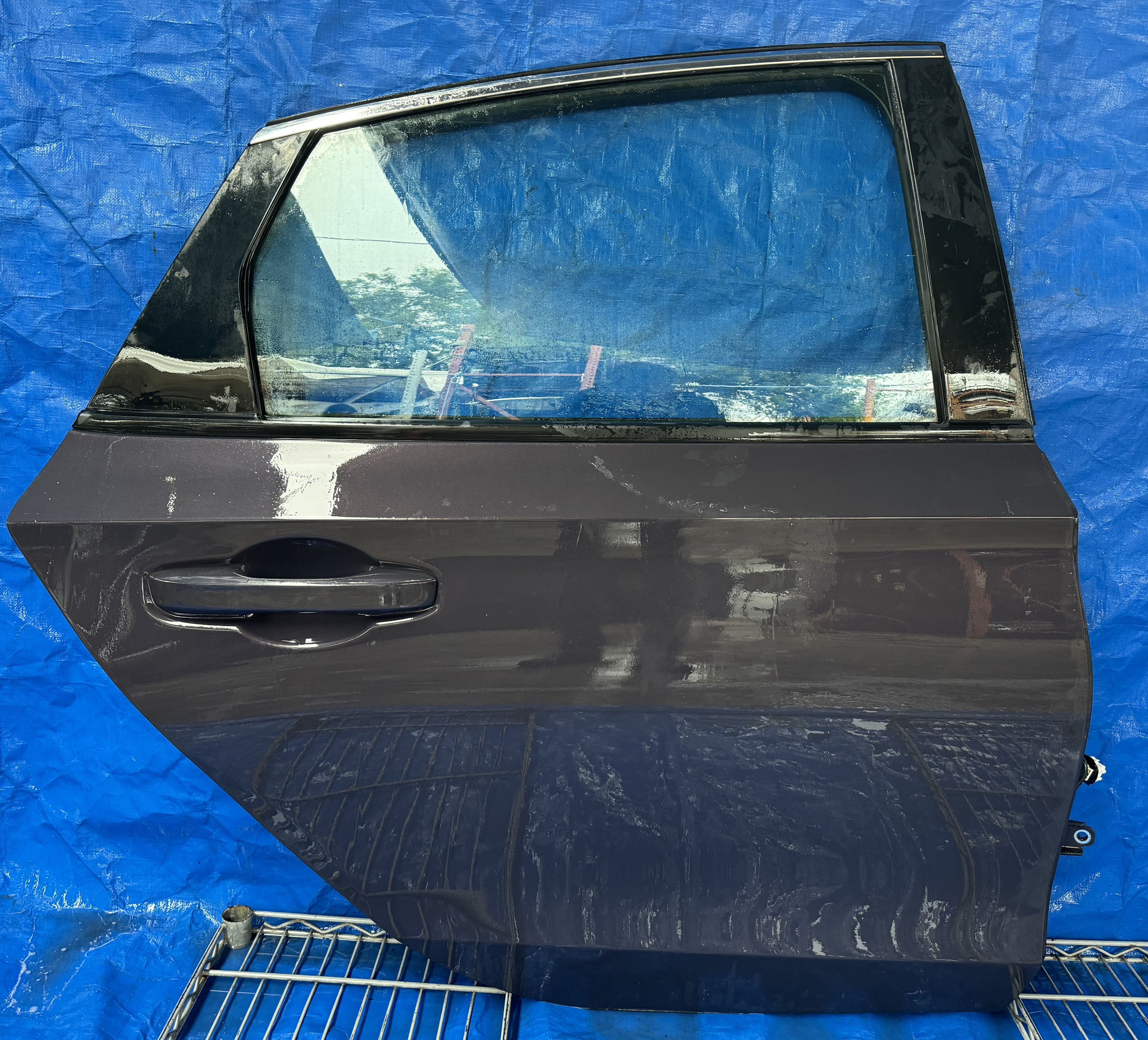 2022-2024 HONDA CIVIC HATCHBACK REAR RIGHT SIDE DOOR ASSEMBLY GRAY